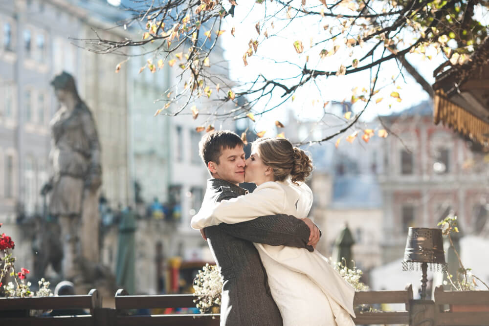 The Best Seasons for a Venice Wedding